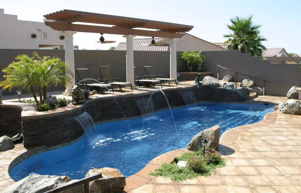 Fiberglass Swimming Pool Builders
